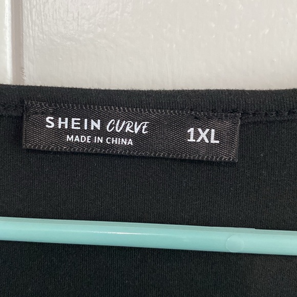 SHEIN CURVE black dress - Picture 3 of 4
